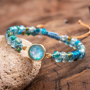 Opala Azul, Quartzo Azul, Ametista, Pulseira Artesanal, Joia Única, Pulseira Ajustável, Elegância Oceânica, Pedras Preciosas, Energia do Oceano, Pulseira Feita à Mão, Proteção com Ametista, Design Exclusivo, Pulseira Encanto Marinho, Acessório Distinto, Beleza Natural, Opala Deslumbrante, Quartzo Azul Calmante, Estilo Boho, Pulseira Artesanal de Opala, Amuleto de Elegância.