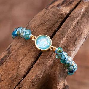 Opala Azul, Quartzo Azul, Ametista, Pulseira Artesanal, Joia Única, Pulseira Ajustável, Elegância Oceânica, Pedras Preciosas, Energia do Oceano, Pulseira Feita à Mão, Proteção com Ametista, Design Exclusivo, Pulseira Encanto Marinho, Acessório Distinto, Beleza Natural, Opala Deslumbrante, Quartzo Azul Calmante, Estilo Boho, Pulseira Artesanal de Opala, Amuleto de Elegância.