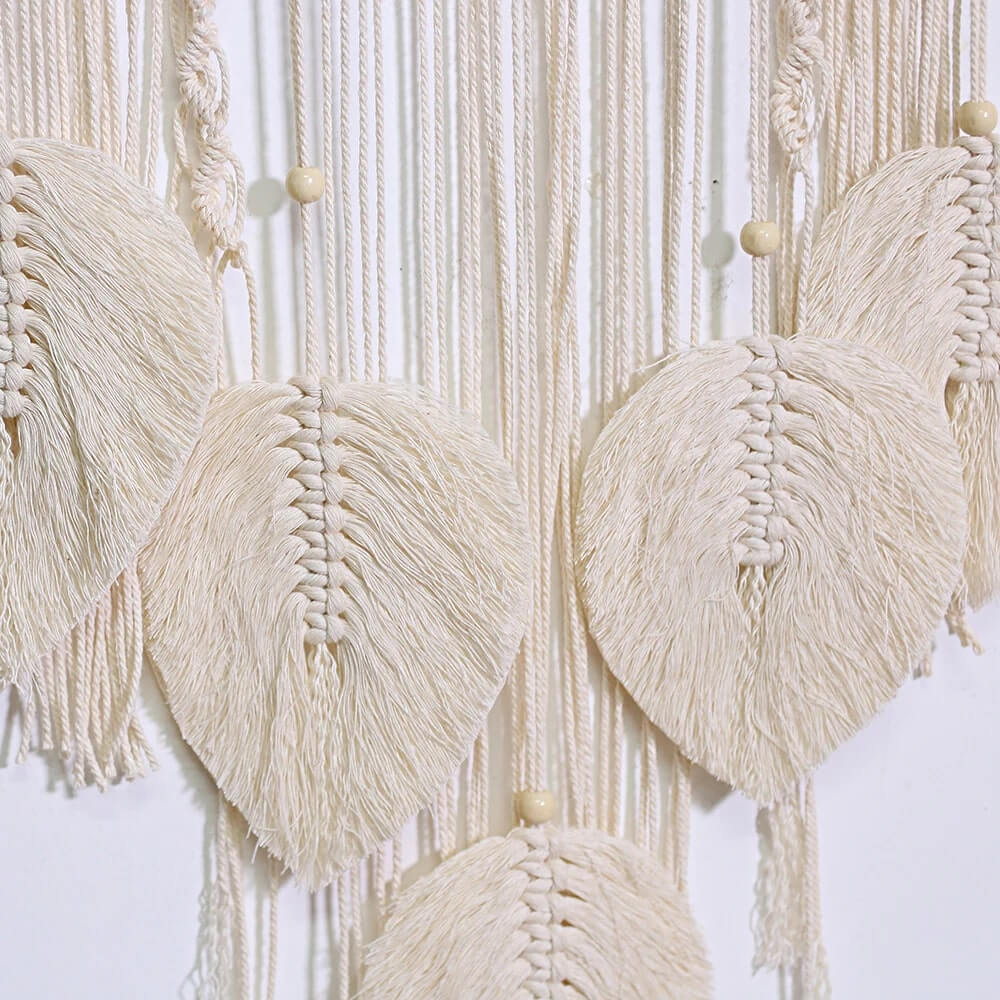 Filtro dos Sonhos Macramê, Decoração Boho Chic, Arte Macramê Artesanal, Talismã para Bons Sonhos, Decoração de Parede Única, Estilo Bohemian, Artesanato em Macramê, Rede Protetora para Pesadelos, Casa com Estilo Boho, Pendurável perto da Janela, Peça de Decoração Versátil, Significado Tradicional, Macramê Elegante, Design Único, Ambiente Aconchegante, Quarto Boho, Decoração para Eventos Especiais, Encanto Artesanal, Filtro dos Sonhos para Boas Energias, Estética Contemporânea com Toque Tradicional.