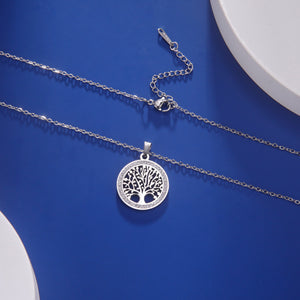 Colar Árvore da Vida, Joia de Aço Inoxidável, Harmonia Natural, Símbolo de Equilíbrio, Acessório Dourado e Prateado, Colar de 50 cm, Conexão com a Vida, Beleza Duradoura, Elegância em Aço, Estilo Árvore da Vida, Joia Significativa, Celebre o Crescimento, Peça Única de Aço, Energia Positiva, Acessório Versátil, Presente com Significado, Design Exclusivo, Brilho Duradouro, Inspiração Natural, Elegância em Cada Detalhe.