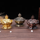 Incensário Flor de Lótus, Sândalo Aromático, Beleza Espiritual, Decoração Zen, Significado da Flor de Lótus, Aromaterapia Elegante, Incensário em Liga de Zinco, Meditação Tranquilizadora, Presente Espiritual, Estética e Significado, Decoração Espiritual, Incenso Relaxante, Flor de Lótus em Três Cores, Ambiente Sereno, Práticas de Bem-Estar, Incenso Aromático, Elegância Decorativa, Renascimento Espiritual, Aura Tranquilizadora, Design Único.