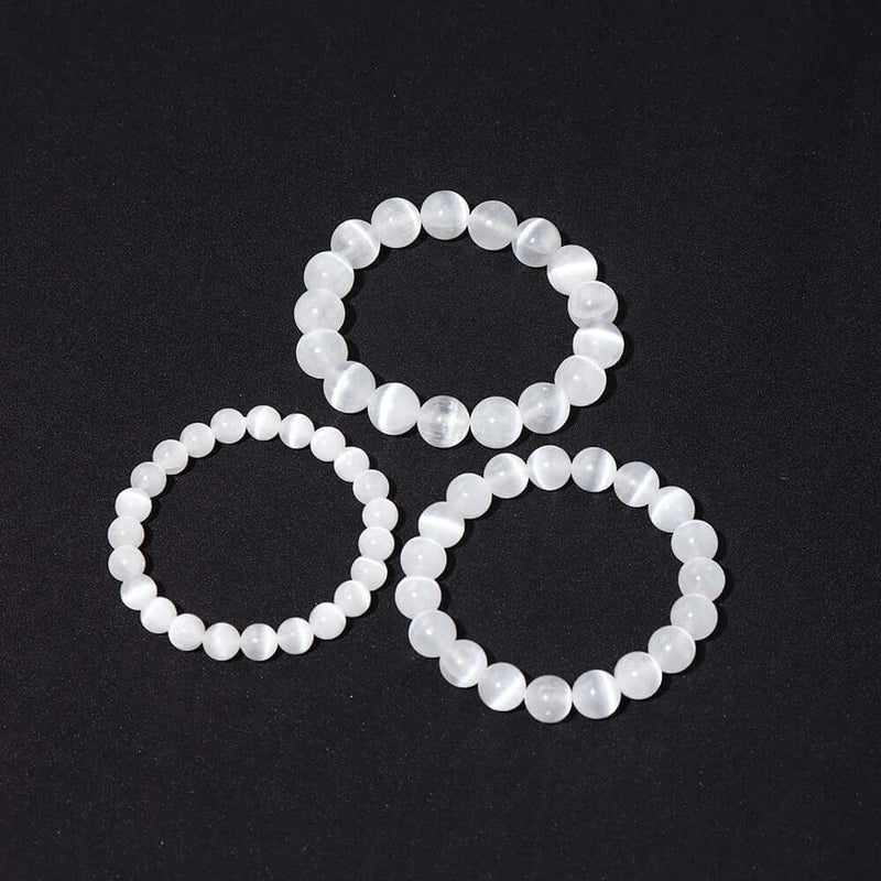 Pulseira de Selenita, Limpeza Energética, Pedra de Purificação, Proteção Espiritual, Equilíbrio Energético, Cristal Selenita, Joia Encantadora, Energia Positiva, Serenidade, Pulseira de Cristal, Acessório Espiritual, Elevação da Alma, Energia Pura, Transmutação de Energias, Pulseira de Energia, Cristal Natural, Equilíbrio dos Chakras, Elevação Espiritual, Pedra de Paz, Conexão Astral.