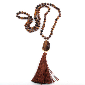 Japamala Pedras Naturais, Japamala 108 Contas, Contas de Meditação, Terço Budista, Japamala Energético, Acessório Espiritual, Contas de Oração, Meditação com Pedras, Contas de Cura, Japamala Artesanal, Equilíbrio Energético, Beads de Pedra Natural, Acessório Terapêutico, Espiritualidade, Japamala de Meditação, Contas de Cristais, Ferramenta de Meditação, Estilo de Vida Zen, Acessório de Bem-Estar, Japamala de Energia.