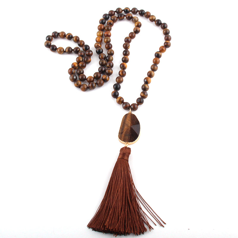 Japamala Pedras Naturais, Japamala 108 Contas, Contas de Meditação, Terço Budista, Japamala Energético, Acessório Espiritual, Contas de Oração, Meditação com Pedras, Contas de Cura, Japamala Artesanal, Equilíbrio Energético, Beads de Pedra Natural, Acessório Terapêutico, Espiritualidade, Japamala de Meditação, Contas de Cristais, Ferramenta de Meditação, Estilo de Vida Zen, Acessório de Bem-Estar, Japamala de Energia.
