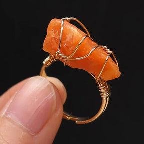 Anel Feminino de Pedras Naturais Ajustável - Beleza e Energia