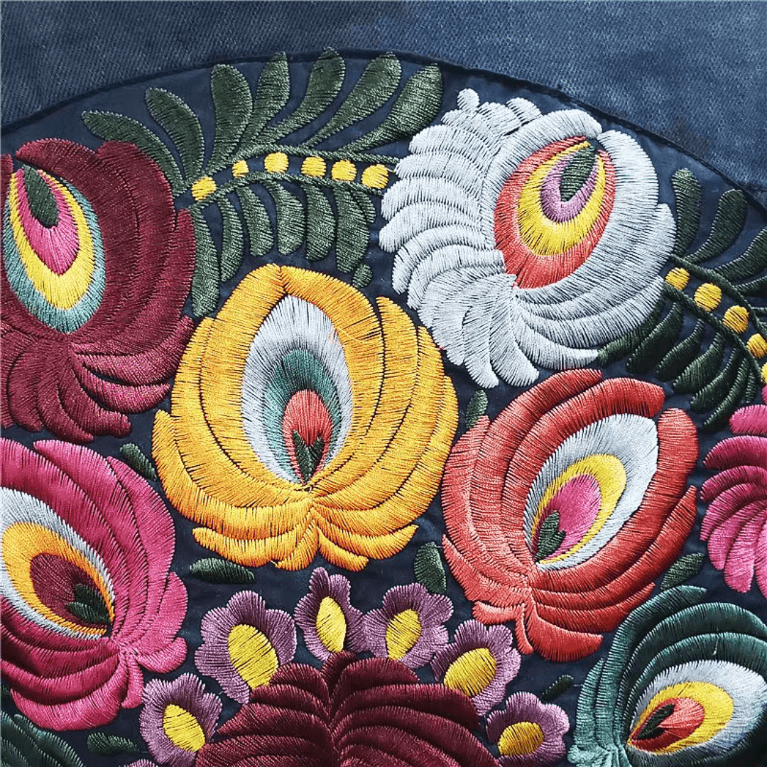 Jaqueta Jeans Feminina Boho Flor de Mandala