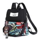 Mochila Floral Urbana, Estilo Urbano Feminino, Mochila com Estampa Floral, Design Contemporâneo, Mochila para Mulher Moderna, Praticidade com Estilo, Mochila Feminina Floral, Acessório Urbano, Moda Contemporânea, Floral na Cidade, Mochila para o Dia a Dia, Estampa Floral Moderna, Acessório Versátil, Beleza Urbana, Mochila para Mulher Ativa, Design Floral Urbano, Mochila para Ambiente Urbano, Praticidade com Elegância, Toque de Natureza na Cidade, Mochila Fashion Floral.