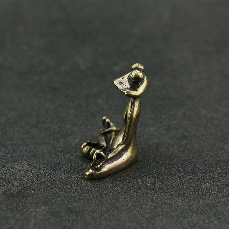  Incensário Budista, Sapo da Meditação, Peça Decorativa Budista, Bronze de Qualidade, Espiritualidade em Casa, Incensário Artesanal, Transformação e Renovação, Prática Meditativa, Detalhes Encantadores, Tamanho Compacto, Energia Positiva, Atmosfera Serena, Símbolo de Sorte, Espaço Zen, Arte Budista, Elemento Decorativo Espiritual, Incensário de Bronze, Meditação Tranquila, Prática Espiritual, Acessório Zen, Design Sapo.