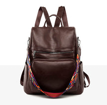 Mochila Feminina de Couro Versátil