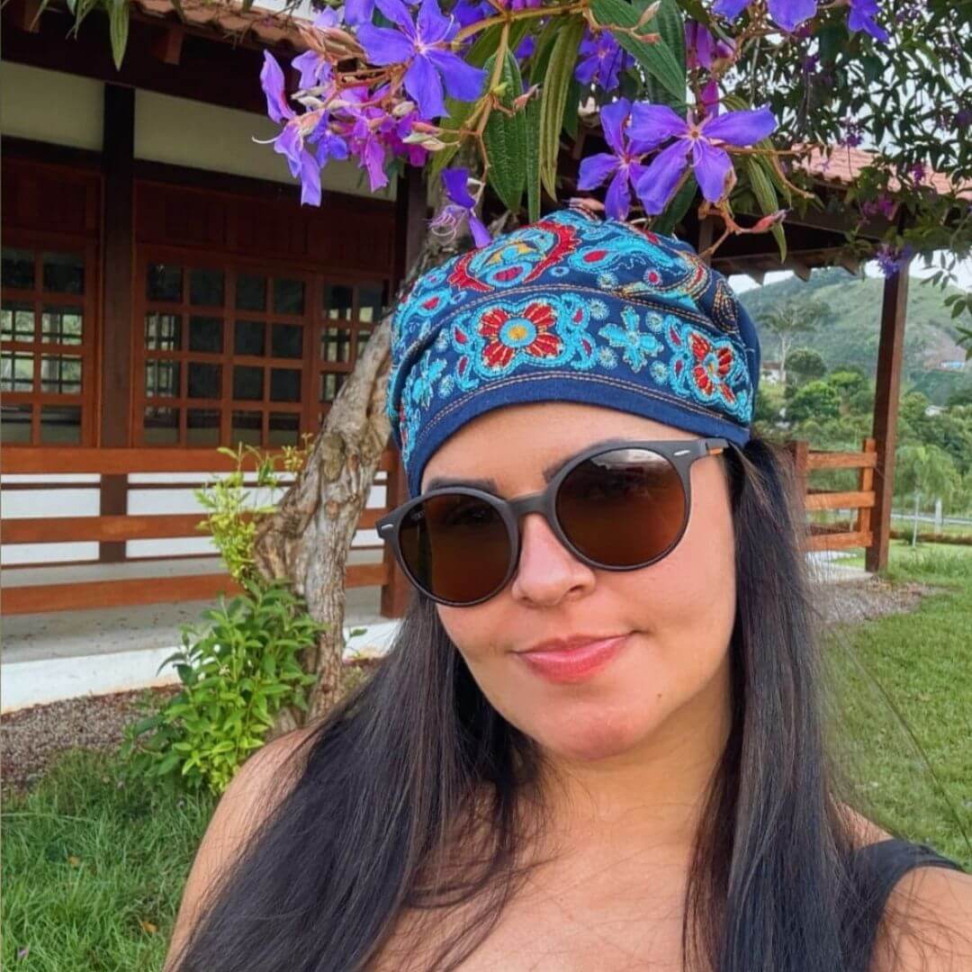 Gorro feminino leve, encaixe perfeito na cabeça, ideal para dias frios